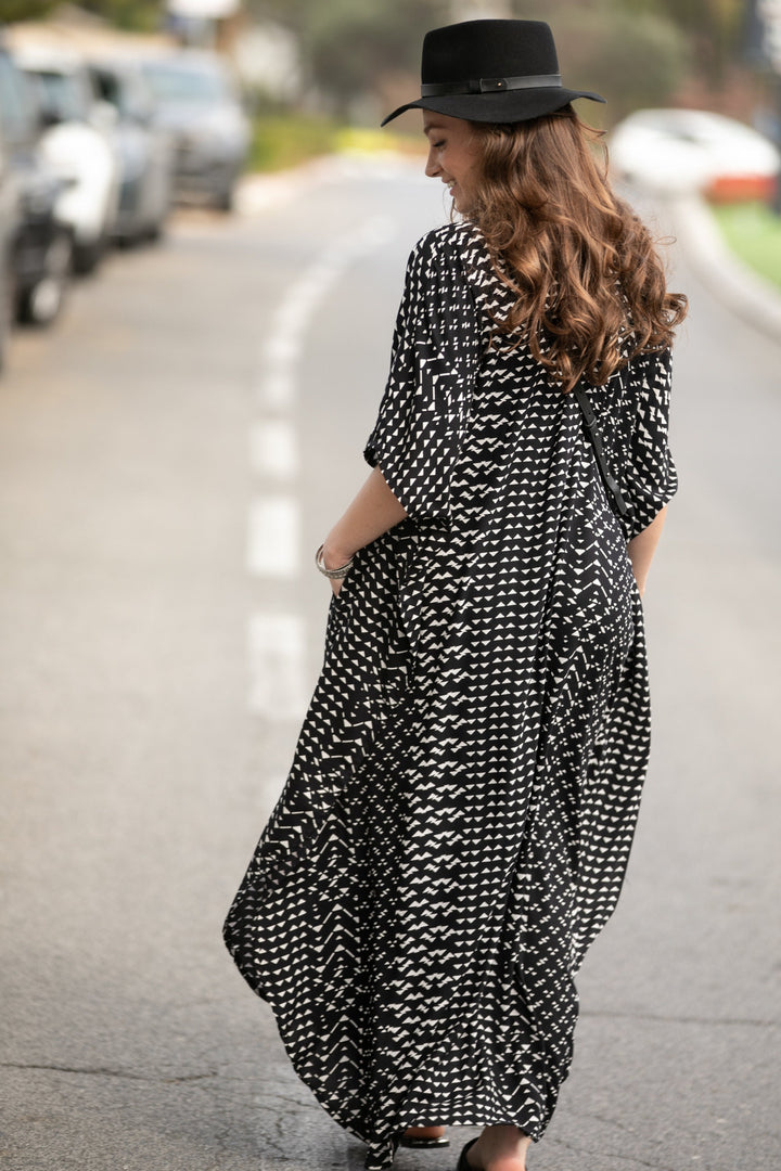 Zohara Caftan - Black & White