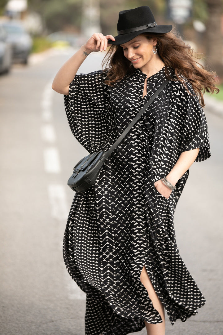 Zohara Caftan - Black & White