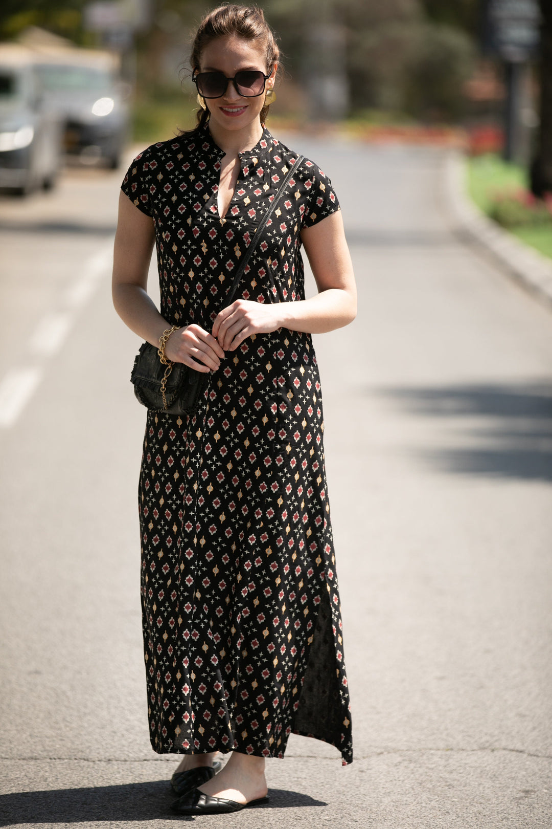 Noor Caftan - Black & Gold