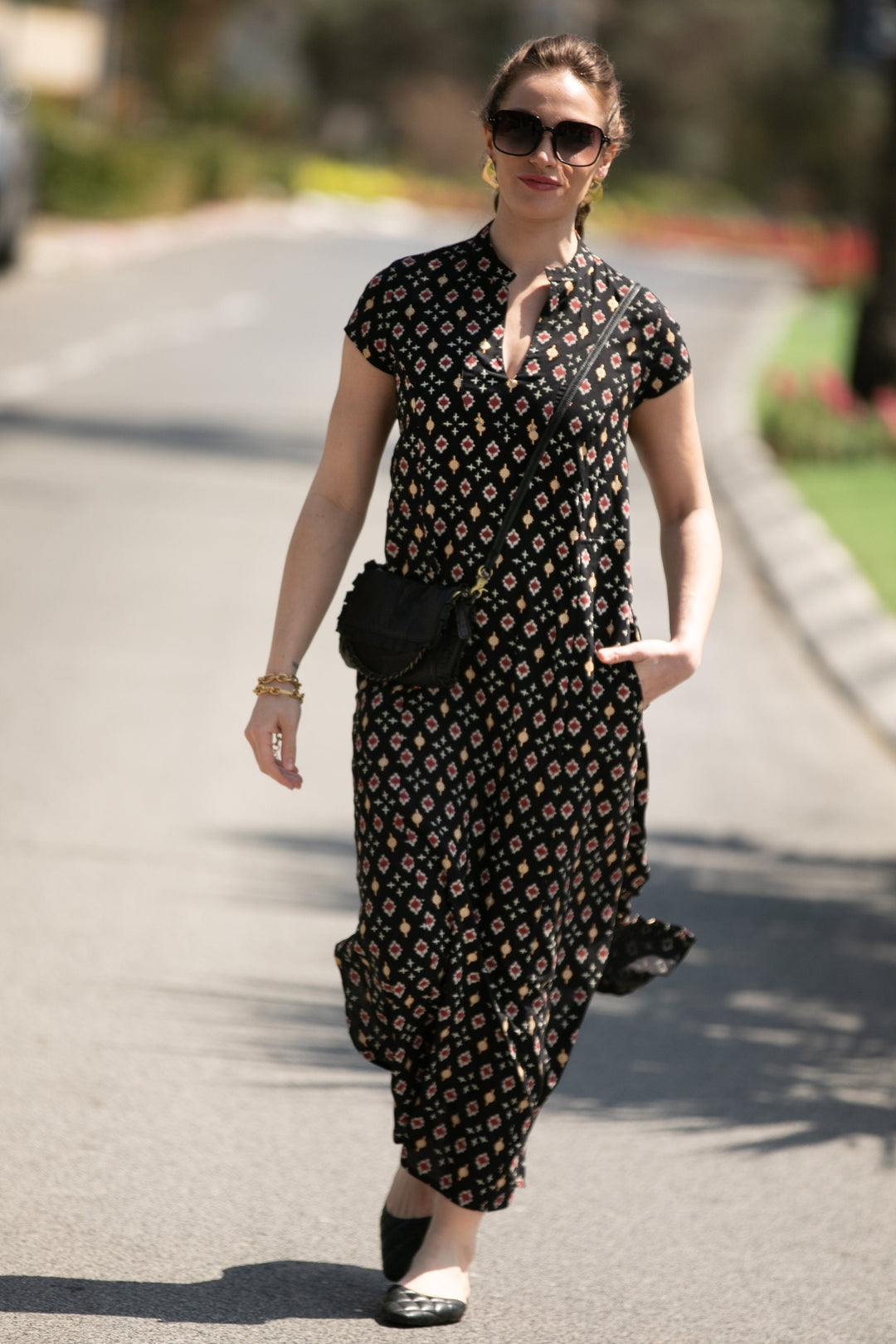 Noor Caftan - Black & Gold