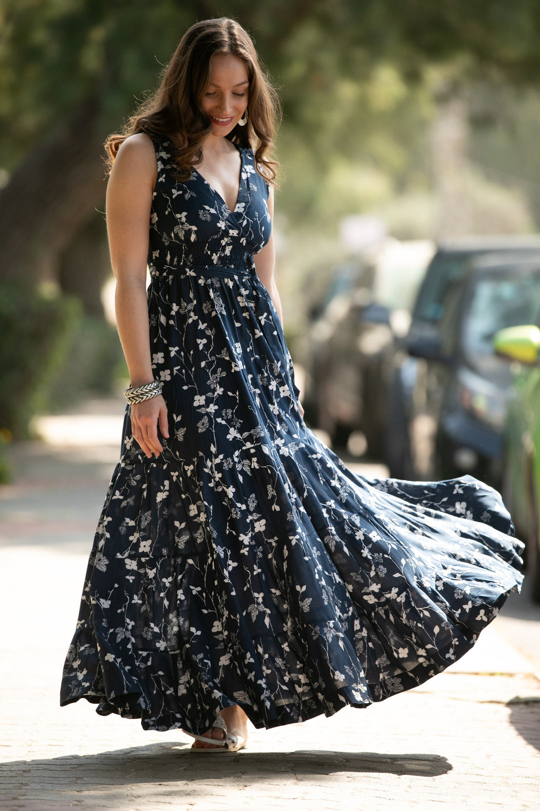 Carrie Dress - Floral Navy Blue