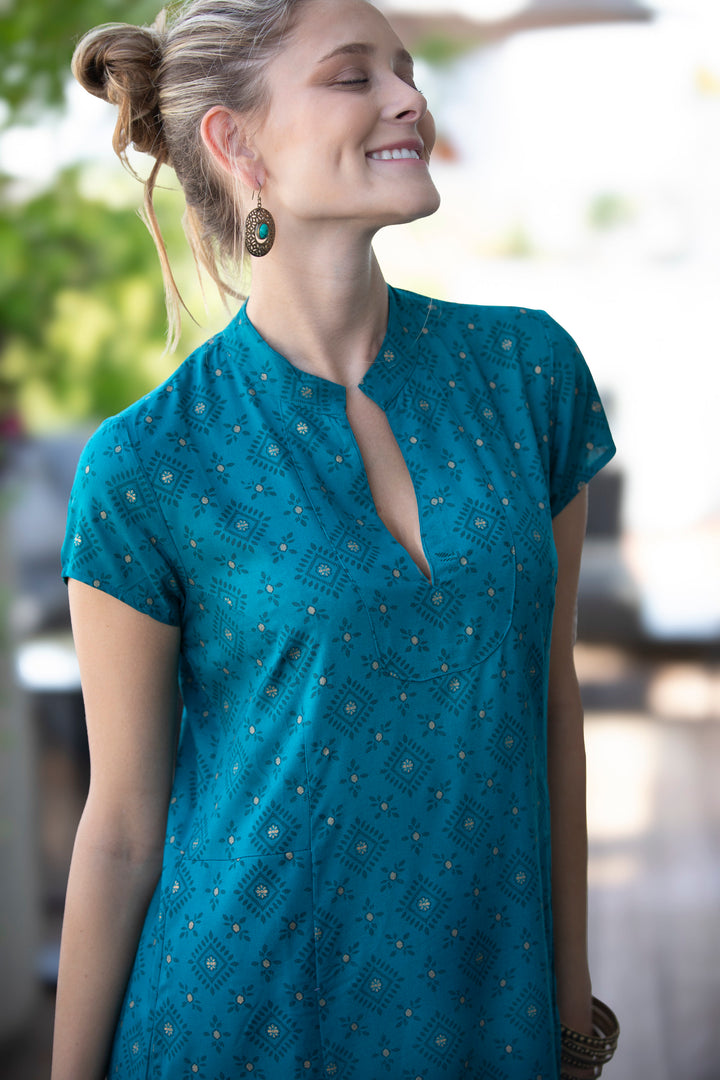 Noor Caftan - Teal Blue