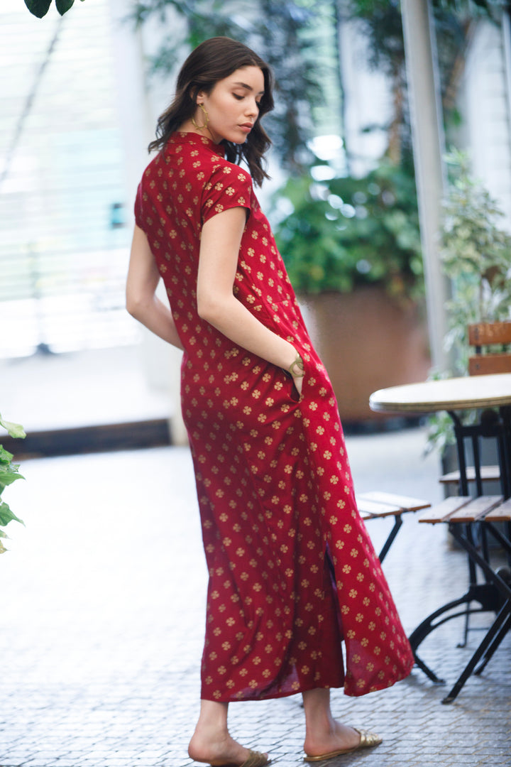 Noor Caftan - Burgundy Gold