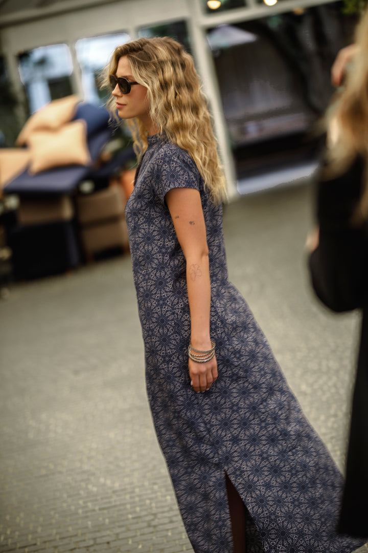 Noor Caftan - Smokey Blue