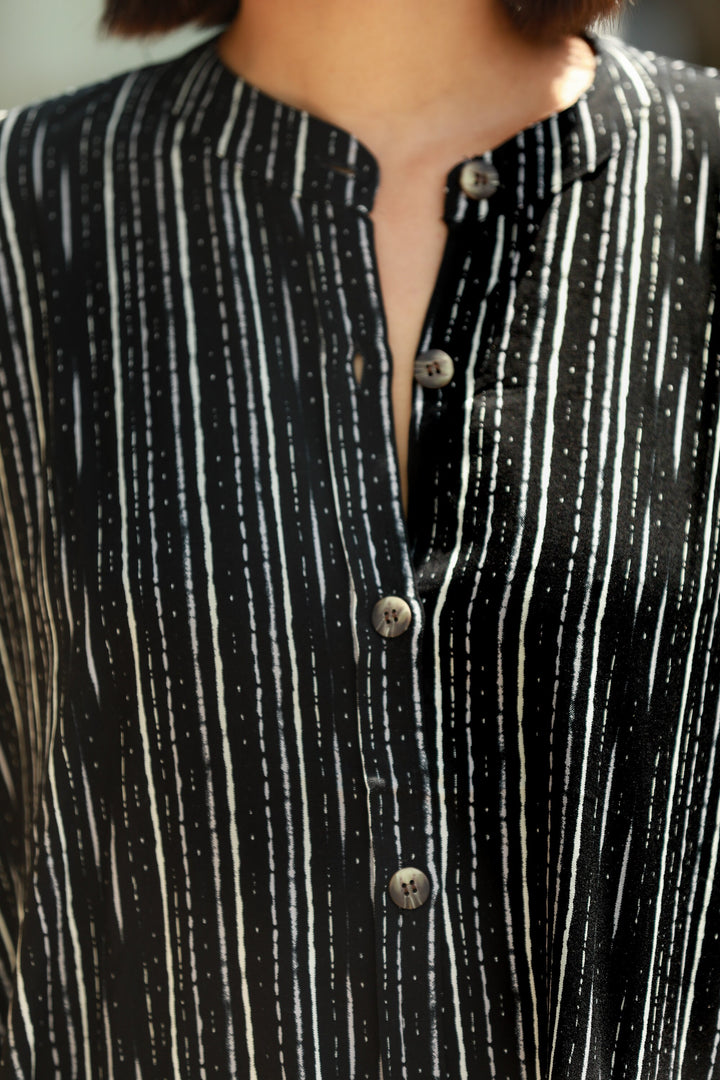 Zohara Caftan - Black & White Stripes