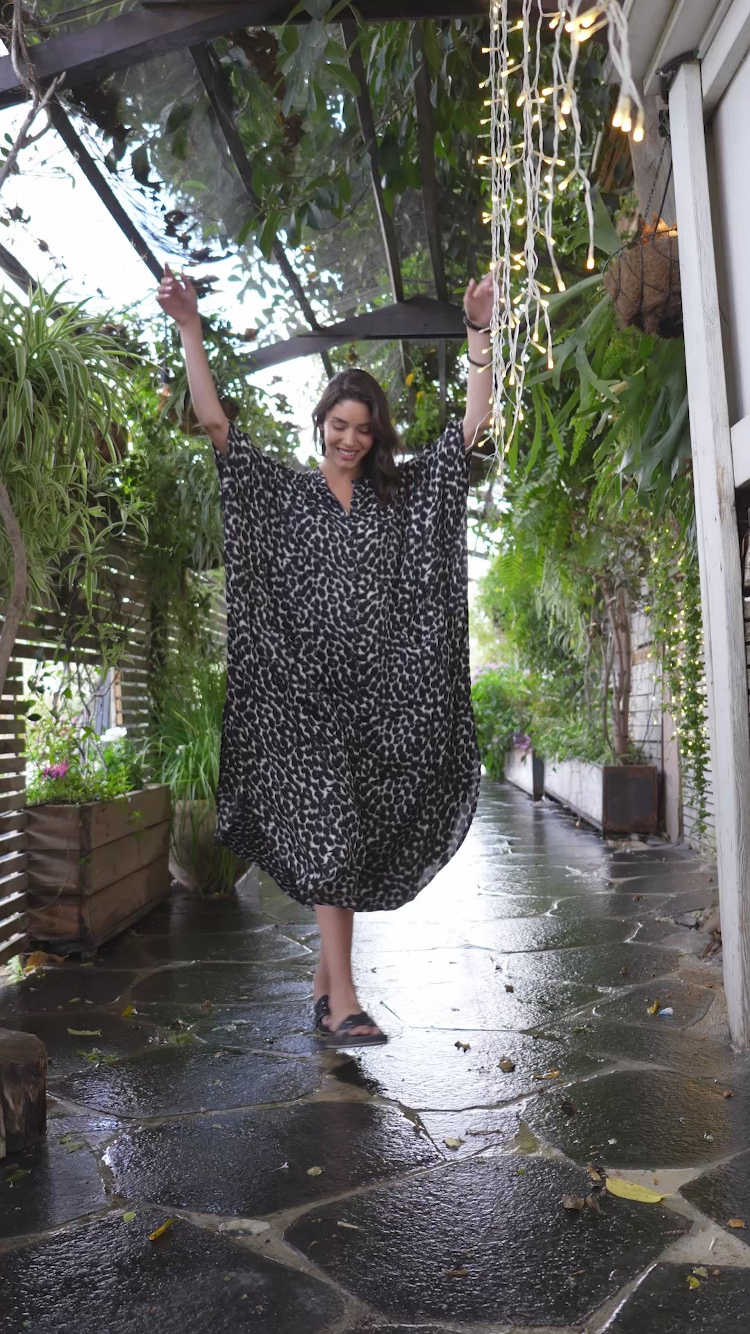 Zohara Caftan - Black Safari