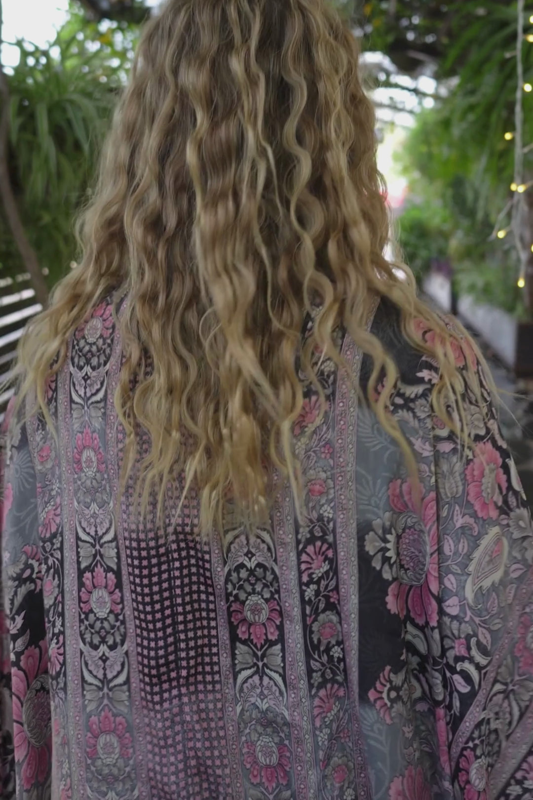 Season kimono - Black & Pink